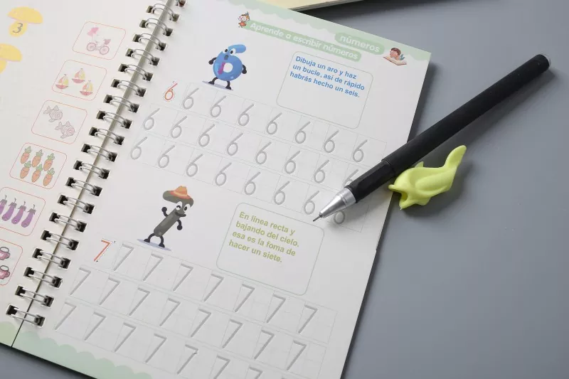 Venta al por mayor de artículos de papelería educativos: ¿Cómo equilibrar los MOQ de personalización y los costos de impresión masiva?